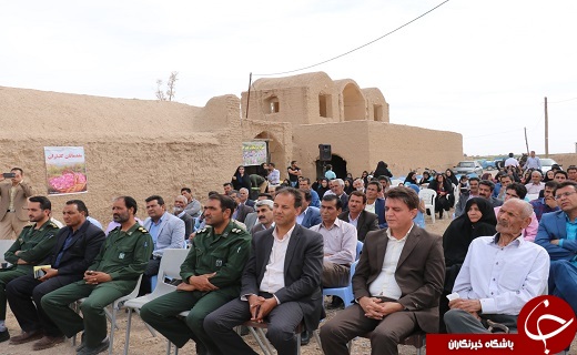 برگزاری دومین جشنواره گل محمدی در روستای کوشک شهرستان خاتم +تصاویر