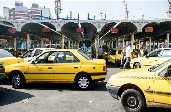 تیغ زدن شهروندان تهرانی توسط تاکسیرانی/ قانون شکنی آشکار زیر سبیل اعضای شورای شهر