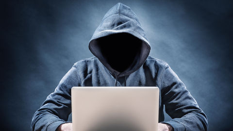 انتقام از همسر سابق در فضای مجازی