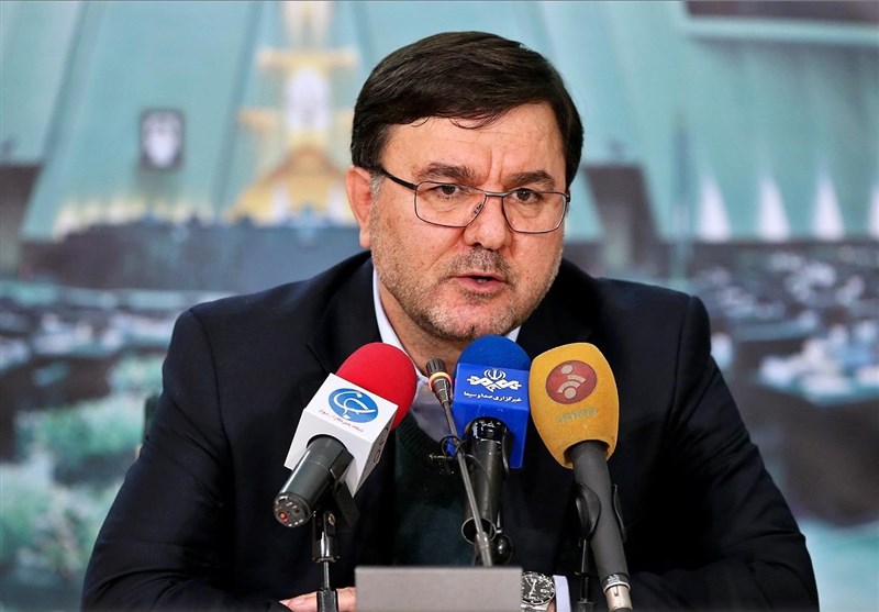 مسائل اقتصادی و تحولات امنیتی در نشست غیرعلنی بررسی شد/ برگزاری نشست مشترک مجلس و دولت برای تعیین تکلیف ارز کالا&zwnj;های اساسی