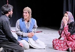 اجرای عمومی ۸ نمایش برگزیده جشنواره تئاتر در کردستان
