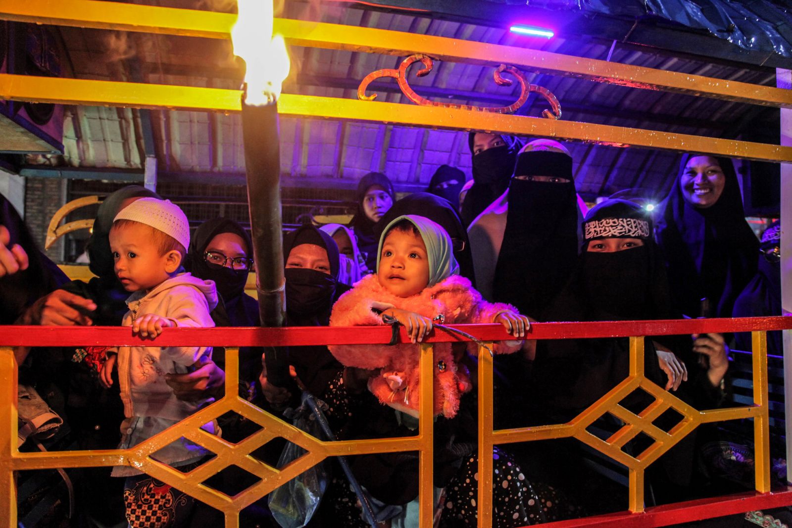 نگاهی به اولین روز ماه مبارک رمضان در سراسر جهان