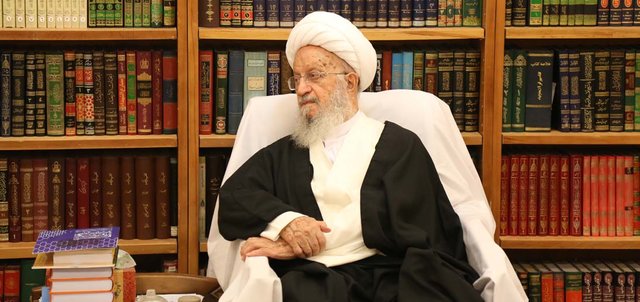 پاسخگویی دفتر آیت&zwnj;الله مکارم به ۸ زبان دنیا