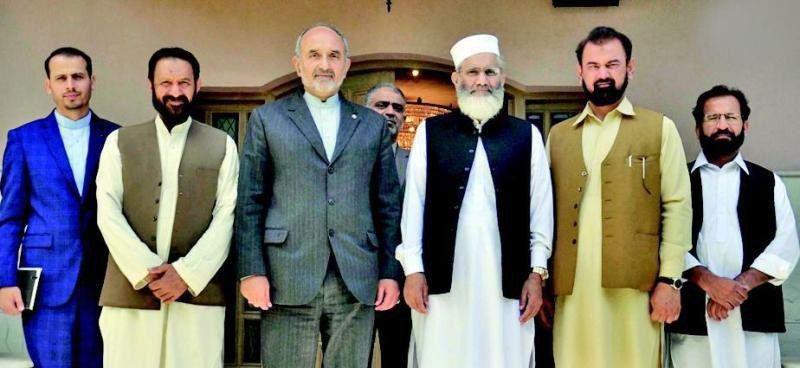 سفیر ایران در پاکستان با رئیس حزب جماعت اسلامی دیدار کرد
