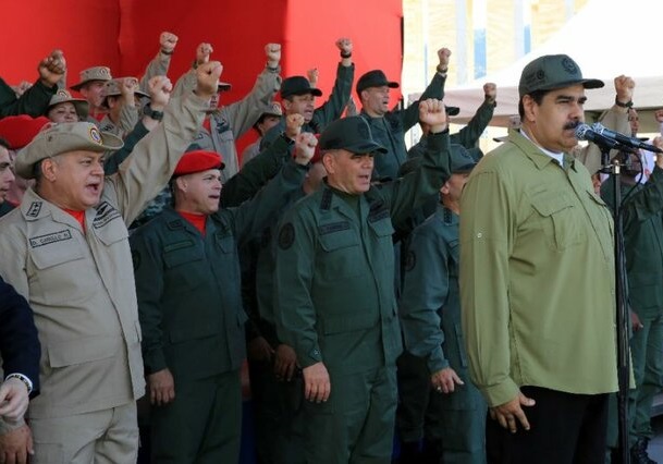 ژنرال ونزوئلایی مخالف مادورو از فهرست تحریم آمریکا خارج شد