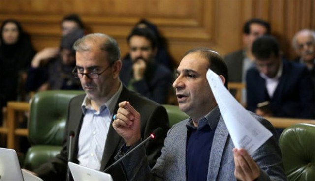 خبرنگار: کاظمی/یک سال گذشت؛ اما و اگر در انتشار نام رسانه خبرنگارانی که مجوز طرح ترافیک می گیرند