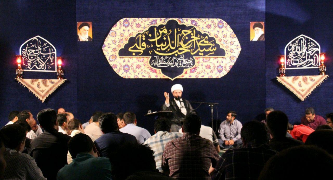 روایتی تصویری از مراسم شب دوم ماه رمضان حرم عبدالعظیم حسنی (ع)