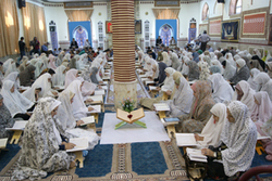 طنین نوای روح بخش کلام الهی در مسجد جامع مهاباد