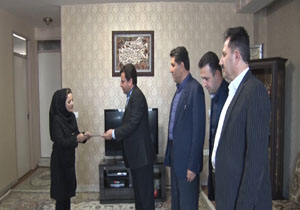 دیدار مسئولان با فرزندان فرهنگی شهدا در مهاباد