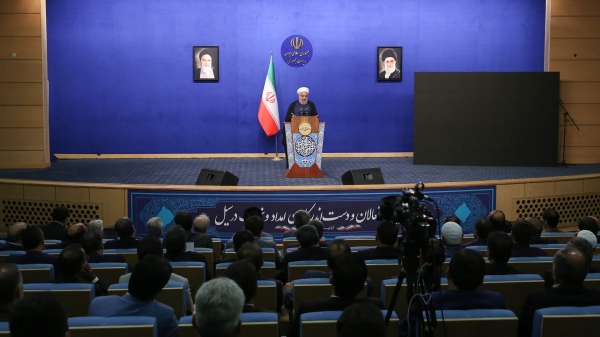 مرمت ساختمان&zwnj;ها در مناطق سیل زده تا پایان تیرماه سال جاری انجام شود/&nbsp;صحنه کمک&zwnj;رسانی ملت ایران به آسیب&zwnj;دیدگان سیل اخیر، غایب نداشت