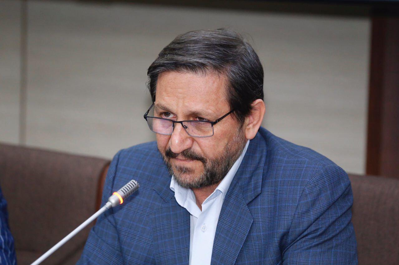 انتخاب مدیران بر اساس گزینش سیاسی نیست