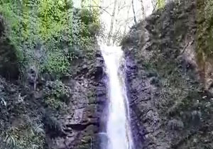 نمایی از آبشار زیبای دریابن در تالش + فیلم