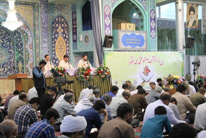 بهره گیری از حافظان و قاریان برجسته در محفل جزء خوانی قرآن کریم اراک