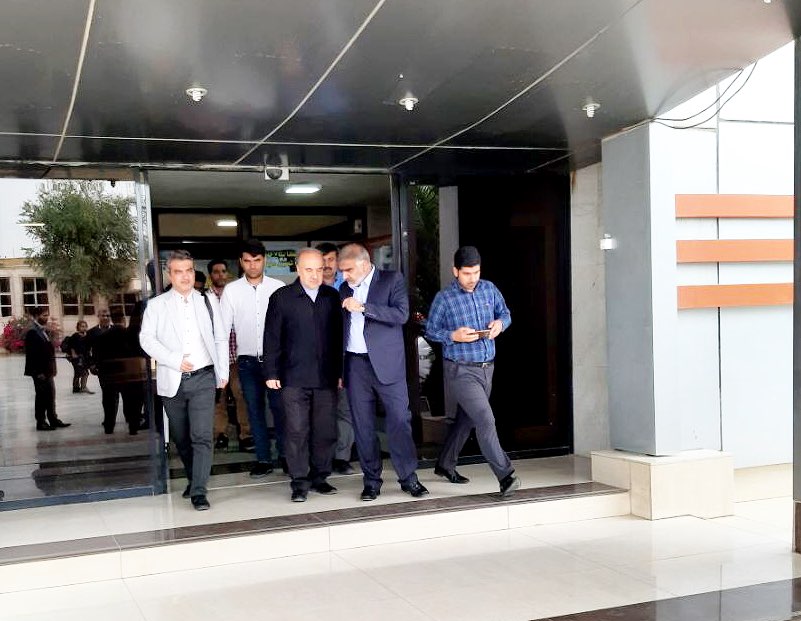 بازدید وزیر ورزش از ورزشگاه غدیر