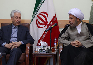 تخلیه هشت روستا در مسیر هیرمند / چهره&zwnj;ی ارومیه سفیدپوش شد / رهایی دختر ۱۴ ساله از چنگال گروگان گیران / افتتاح پل معلق تمام شیشه&zwnj;ای