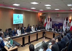 برگزاری جلسه بررسی مشکلات شهرک صنعتی بناب در مجتمع فولاد صنعت بناب