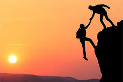 ۳۰ ویژگی که باعث می&zwnj;شوند به هم اعتماد نکنیم