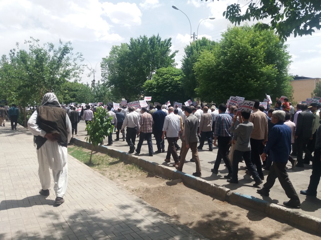 راهپیمایی روزه&zwnj;داران در حمایت از بیانیه شورای عالی امنیت ملی در سراسر کشور آغاز شد