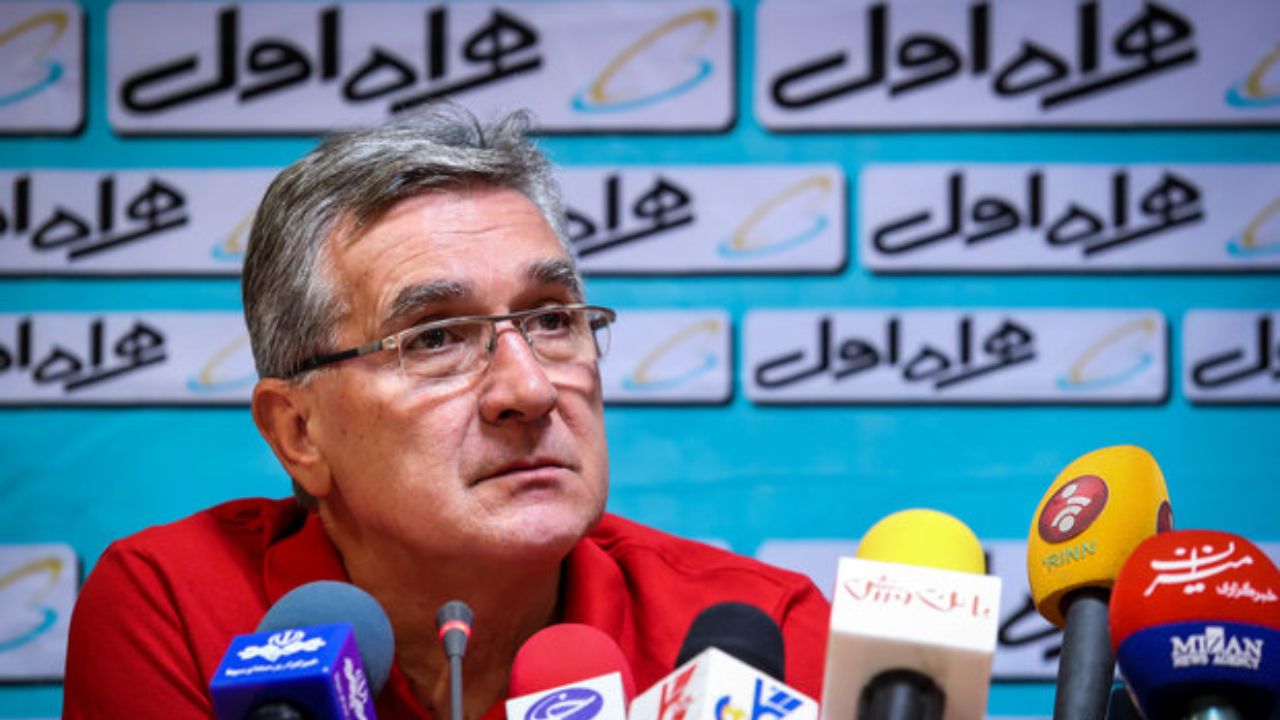 برانکو: با برد در بازی فردا یک قدم به قهرمانی نزدیک می شویم / هنوز لیستی به باشگاه نداده ام