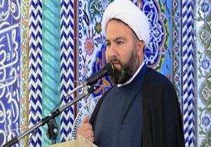 تضعیف روحیه انقلابی هدف دشمنان انقلاب است