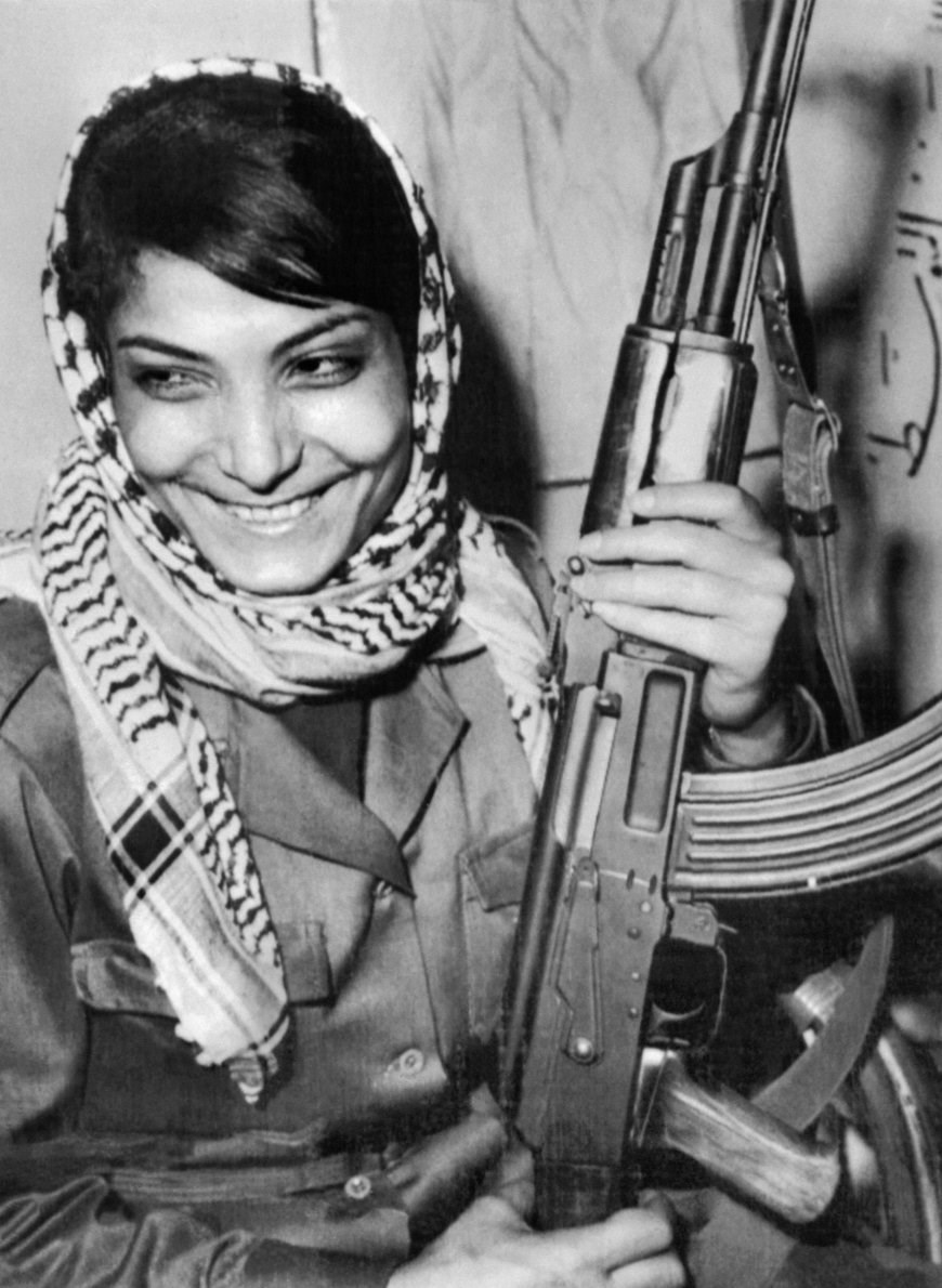 ناگفته&zwnj;های رهبر انقلاب از زنی هواپیما&zwnj;ربا/ &laquo;لیلا&raquo; پس از دستگیری چگونه آزاد شد؟
