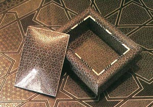 پرونده نشان جغرافیایی خاتم شیراز، در حال پیگیری است