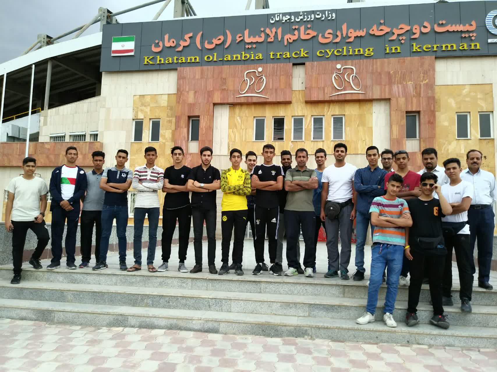 اعزام دوچرخه سواران کرمانی به رقابت های لیگ جوانان کشور