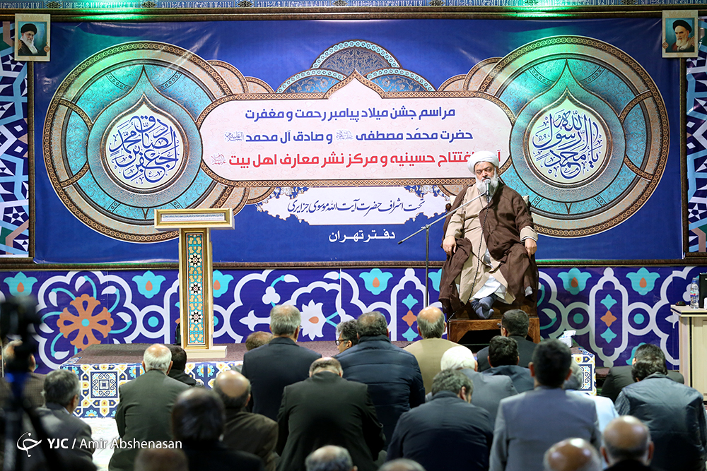 روزه خواران هم فضای ماه رمضان را لکه دار می&zwnj;کنند، هم حکم خدا را زیر سوال می&zwnj;برند! / در مقابل روزه خواران چه باید کرد؟