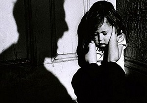 کودک آزاری در صدر تماس‌ها