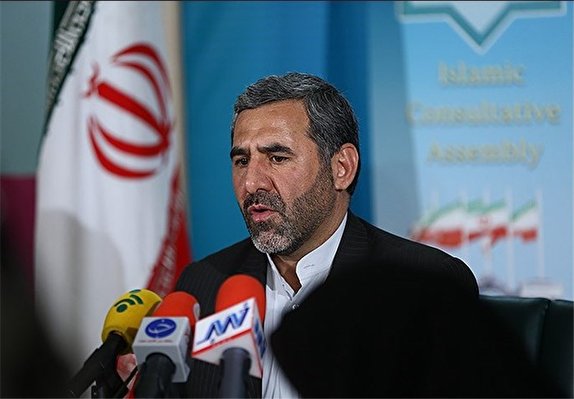 قوه&zwnj;قضائیه باید مجازات سنگینی برای مسبب حادثه سگ&zwnj;گردانی در نظر بگیرد
