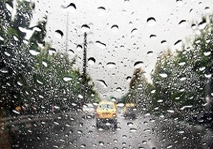 رگبار باران بهاری همراه با رعد و برق در استان قزوین/ احتمال آبگرفتگی معابر عمومی