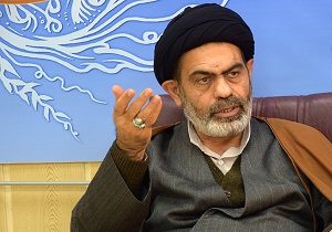 توزیع ۱۵ هزار بسته غذایی بین سیل زدگان خوزستان