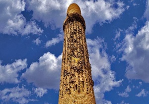 شهر خوی به عطر جشنواره شمس تبریزی مزین می‌شود
