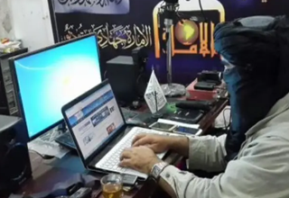 حقوق ماهیانه سخنگویان مشهورترین گروه تروریستی افغانستان فاش شد + جزئیات