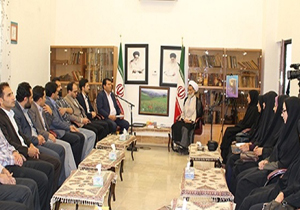 تأکید بر تقویت جشنواره کتابخوانی رضوی