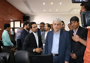 آمادگی معاونت علمی ریاست جمهوری برای سرمایه گذاری ساخت خط بومی تولید کاغذ از سنگ