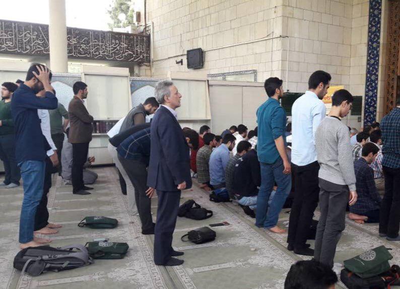 جلسه ریاست دانشگاه تهران با دانشجویان برگزار شد