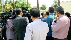 از پاسخ وزیر بهداشت به دو تابعیتی بودن خودش تا آخرین خبرها از واگذاری دو خودروساز بزرگ به بخش خصوصی + فیلم