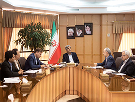 ضرورت تغییر رویکرد دانشگاه به سمت آموزش کاربردی