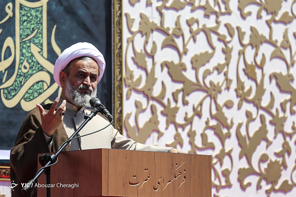 تجمع بزرگ &laquo;مادر امت&raquo; همزمان با وفات حضرت خدیجه(س)/ حجت الاسلام پناهیان: حضور منافقان نشانه رسیدن به حق است