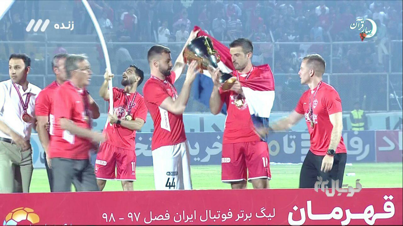 جیمی جامپ در آغوش سید جلال/ تونل پرسپولیسی&zwnj;ها برای برانکو/ حرکات موزون بیرانوند