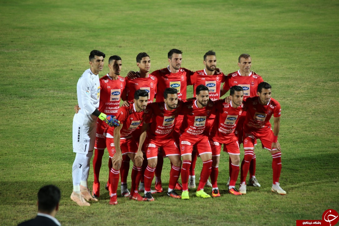 جشن قهرمانی پرسپولیس در ورزشگاه تختی جم +عکس