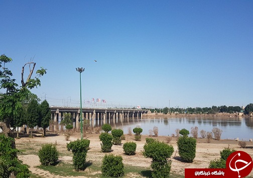 کارون آرام است