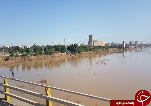کارون آرام است