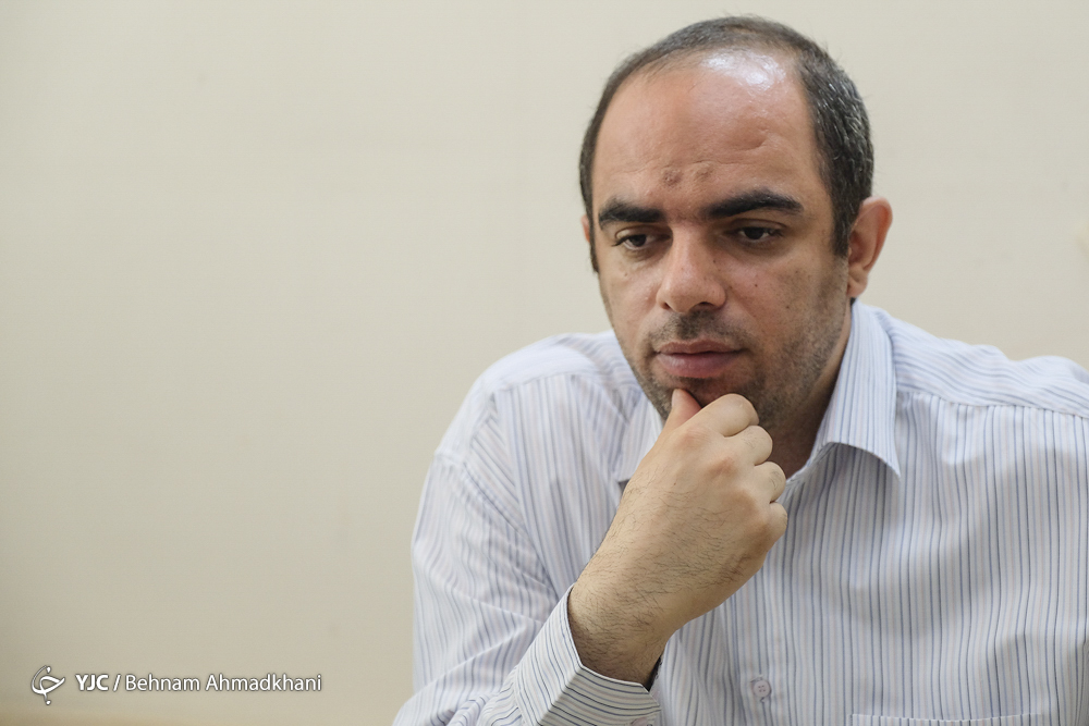 بی&zwnj;مهری&zwnj;هایی که مانع انجام کار هنرمند آتش به اختیار نشد/ ترویج حجاب به سبک نذر فرهنگی