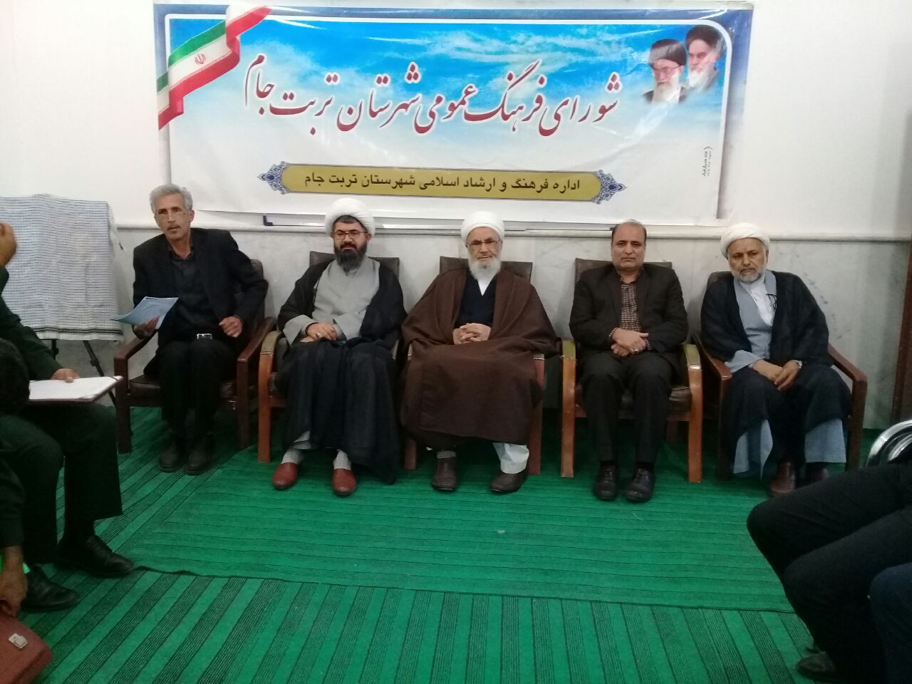 هدف امربه معروف و نهی ازمنکر تذکرلسانی است
