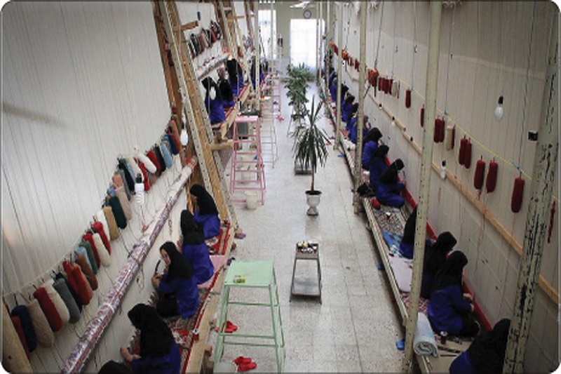 احیای فرش دستباف راهی برای برون رفت از اقتصاد تک محصولی