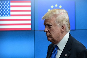 بلومبرگ: سردرگمی جهان درباره راهبرد واشنگتن در برابر تهران و انزوای ترامپ