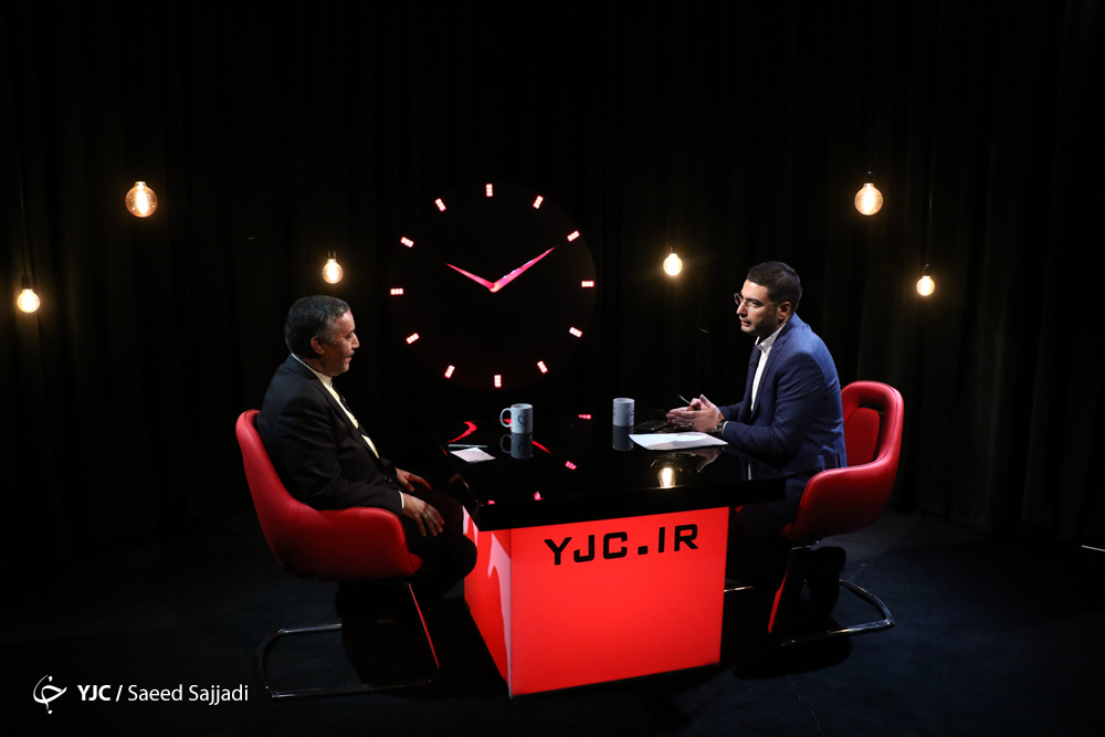 تنظیم بازار ۱۰:۱۰////دلالی از مشکلات خرید و فروش در کشور است--بخشی از احتکار&zwnj;ها به احتکار در خانه تبدیل شده است---شالی کار و کشاورز قیمت برنج داخلی را تعیین میکند----۵۰ درصد ماهی کنسرو تن وارداتی است-افزایش قیمت گندم ماکارانی را گران کرد