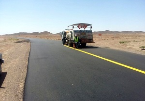اتمام ۷ کیلومتر روکش آسفالت گرم در محور طبس- اصفهان